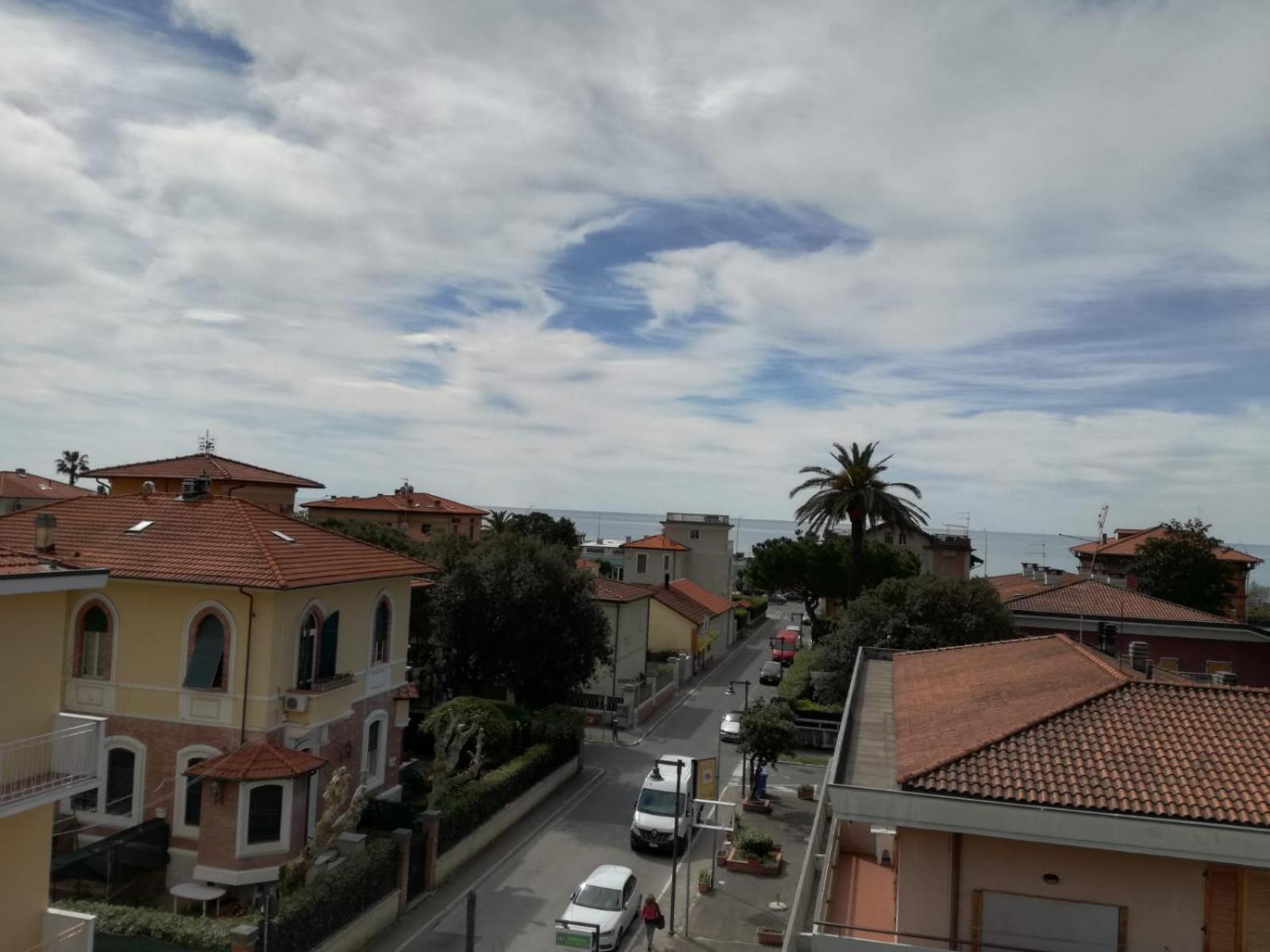 Hotel Giulia Marina di Massa Bagian luar foto